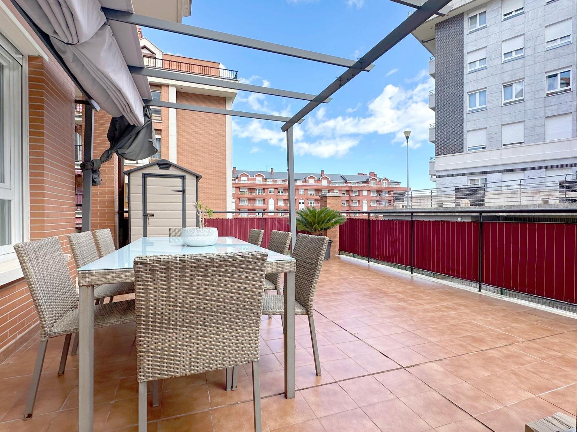 Апартаменти Apartamento Con Gran Terraza En El Centro Кастро-Урдіалес Екстер'єр фото